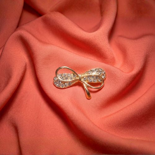 Gold-Tone Crystal Bowknot Brooch with Sparkling Rhinestones