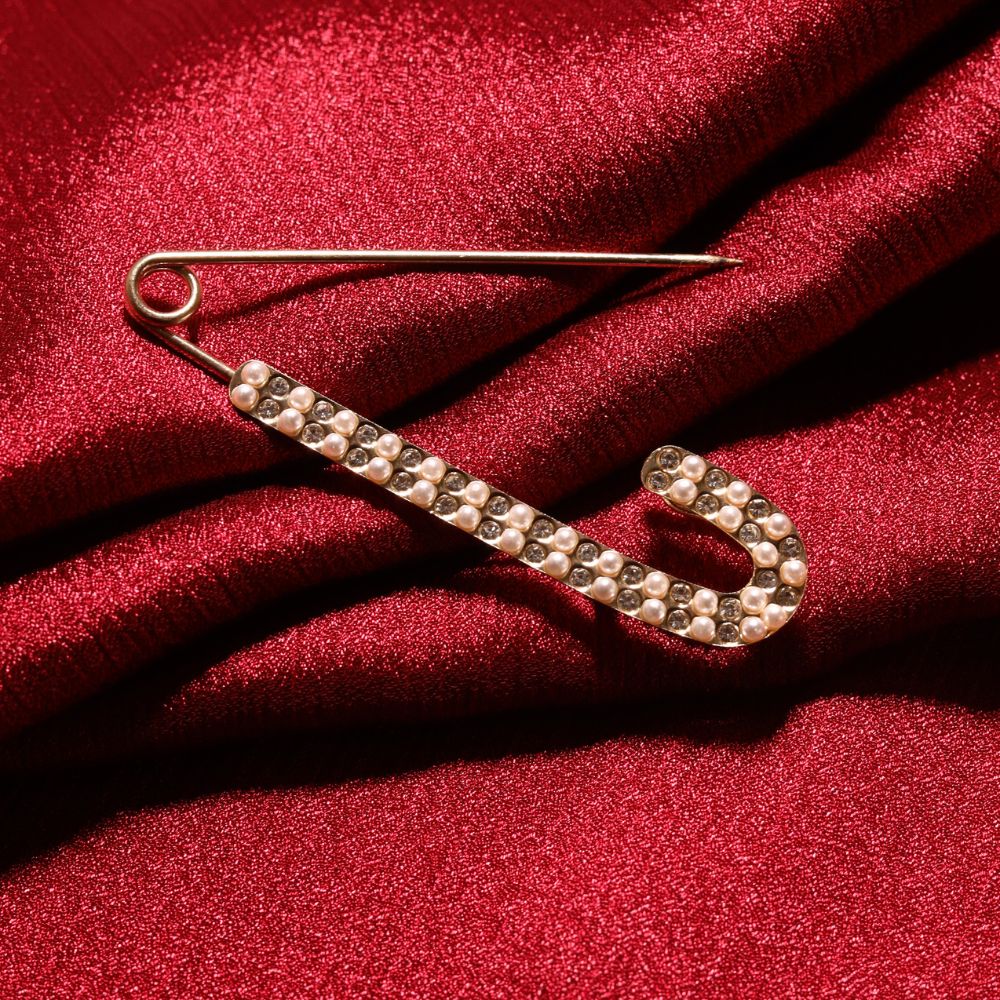 Pearl Hijab Safety Pin